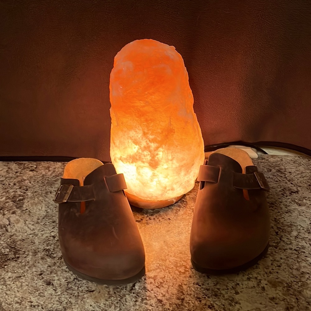 NEW Birkenstock brown leather clogs